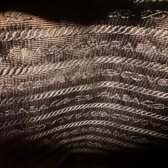 BLACK FRIDAY SALE! Authentic Prada Real Leather Satchel Handbag - Picture 2 of 10